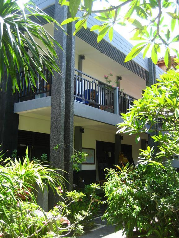 Tirta Yoga Inn Padangbai  Exterior photo